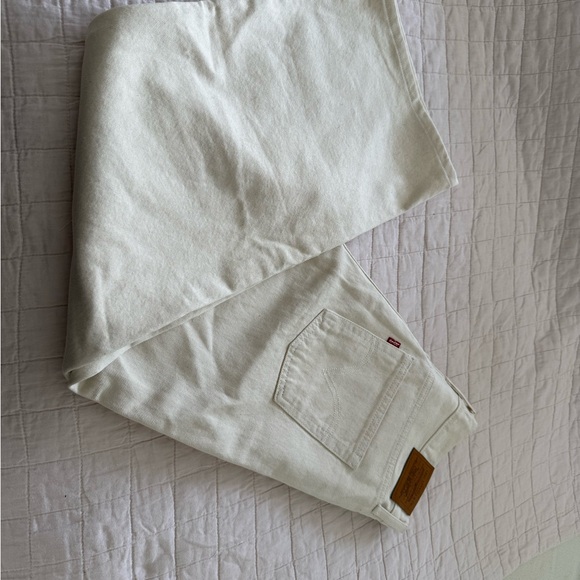 Levi’s Ribcage Wide Leg - Picture 3 of 3